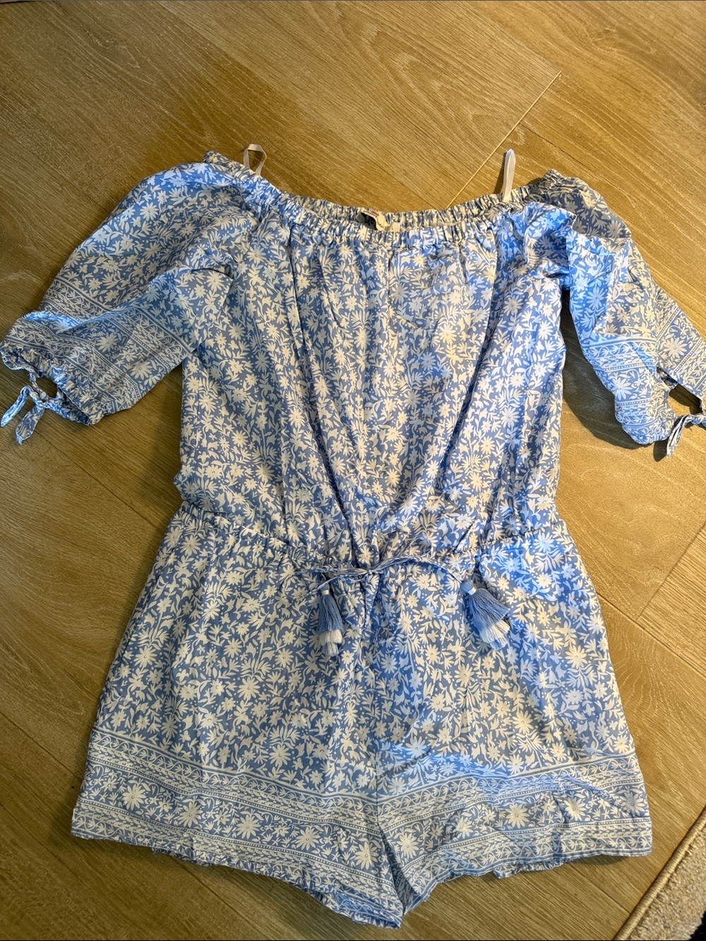 Vineyard Vines Light Blue and White Floral Off-Shoulder Romper